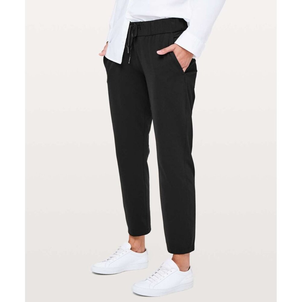 Lululemon Black On The Fly 28 Inch Inseam Jogger Pant Womens Size 8